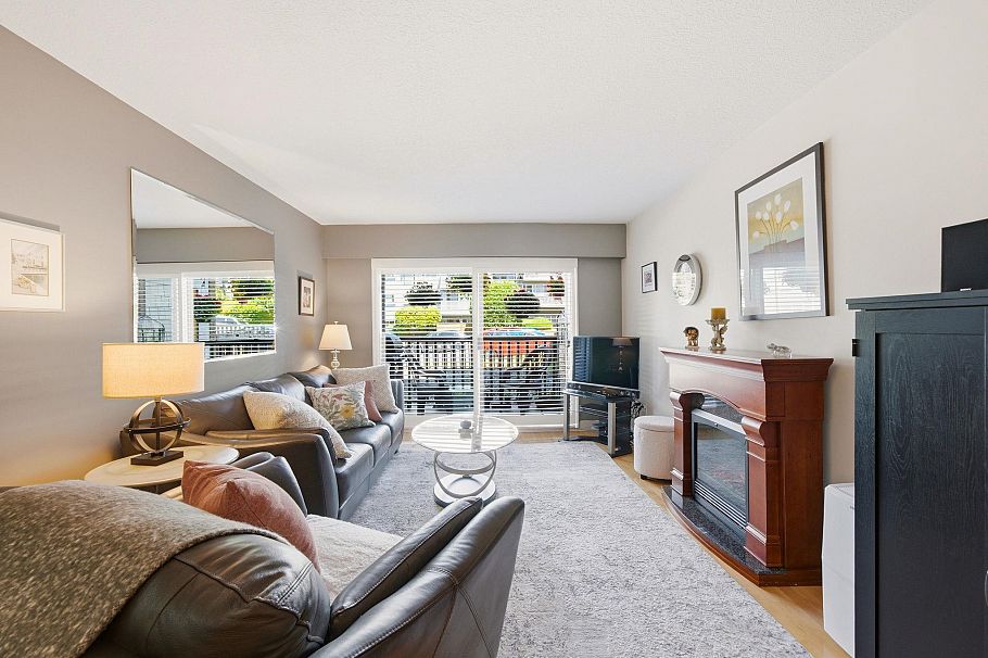 101 123 E 19th Street North Vancouver, BC - 11