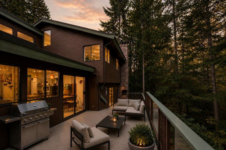 1498 Chamberlain Drive North Vancouver, BC - 6