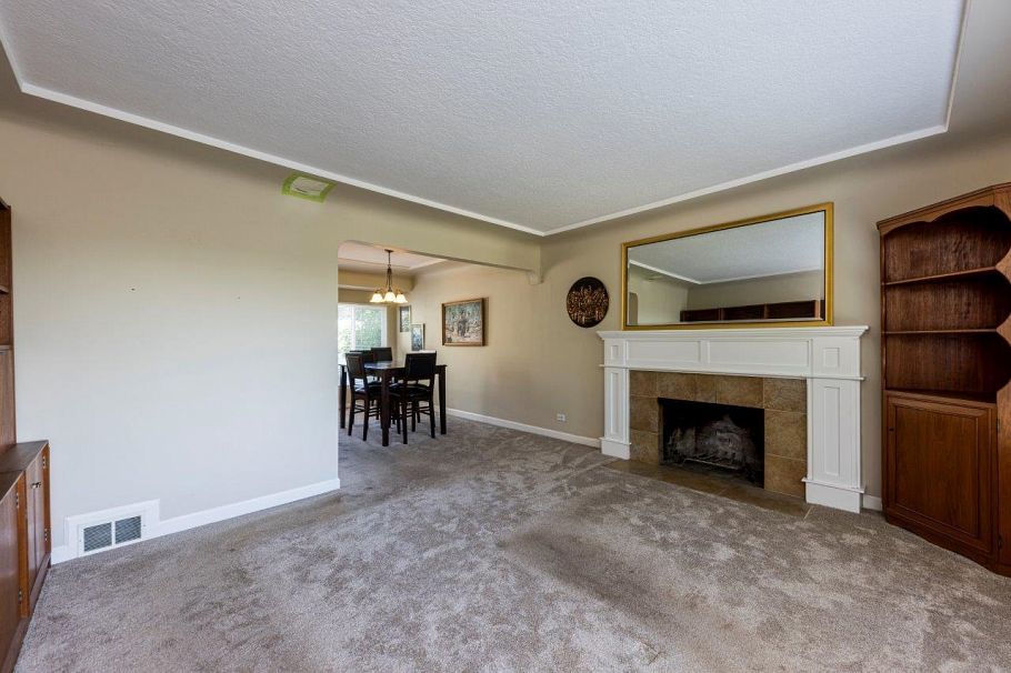 836 E 4th Street North Vancouver, BC - 14