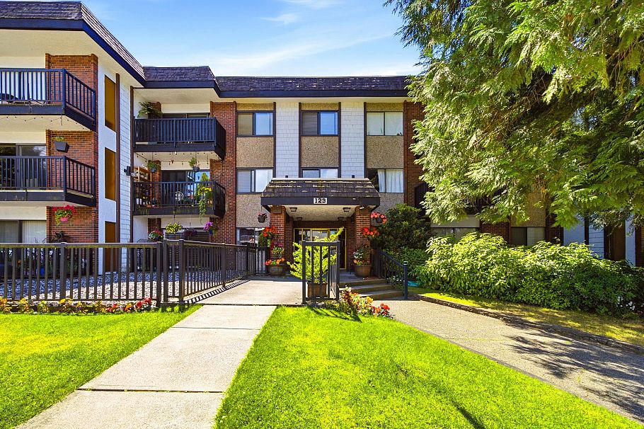 101 123 E 19th Street North Vancouver, BC - 19