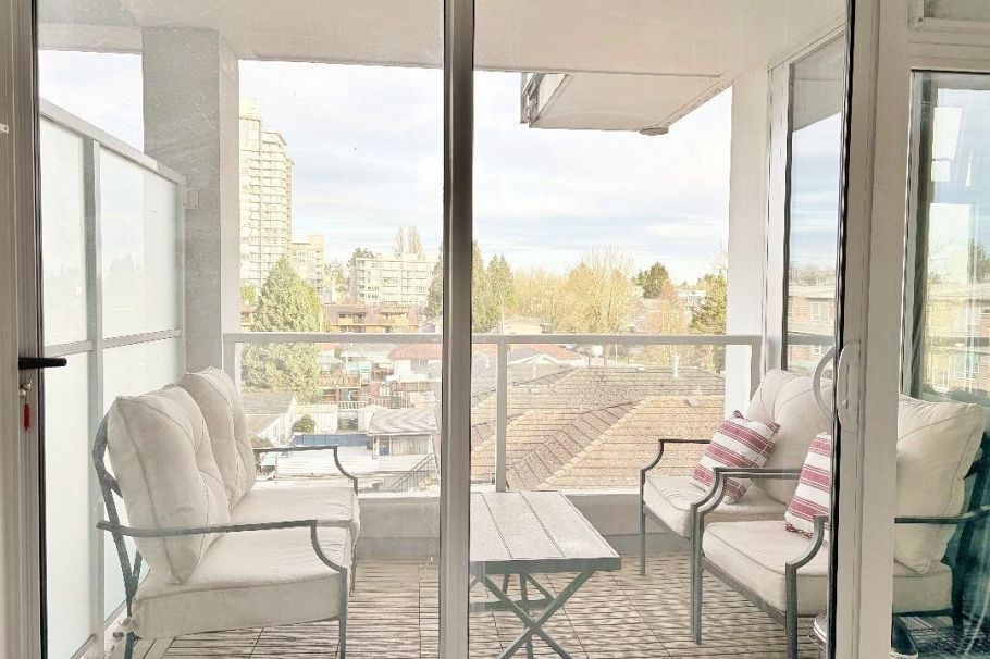 522 2220 Kingsway Vancouver, BC - 9