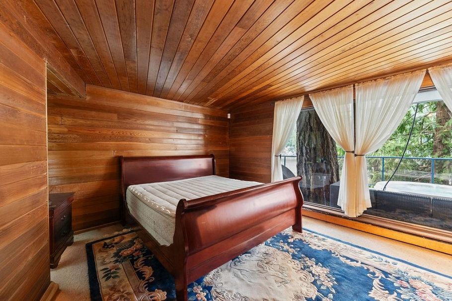 4678 Eastridge Road North Vancouver, BC - 34