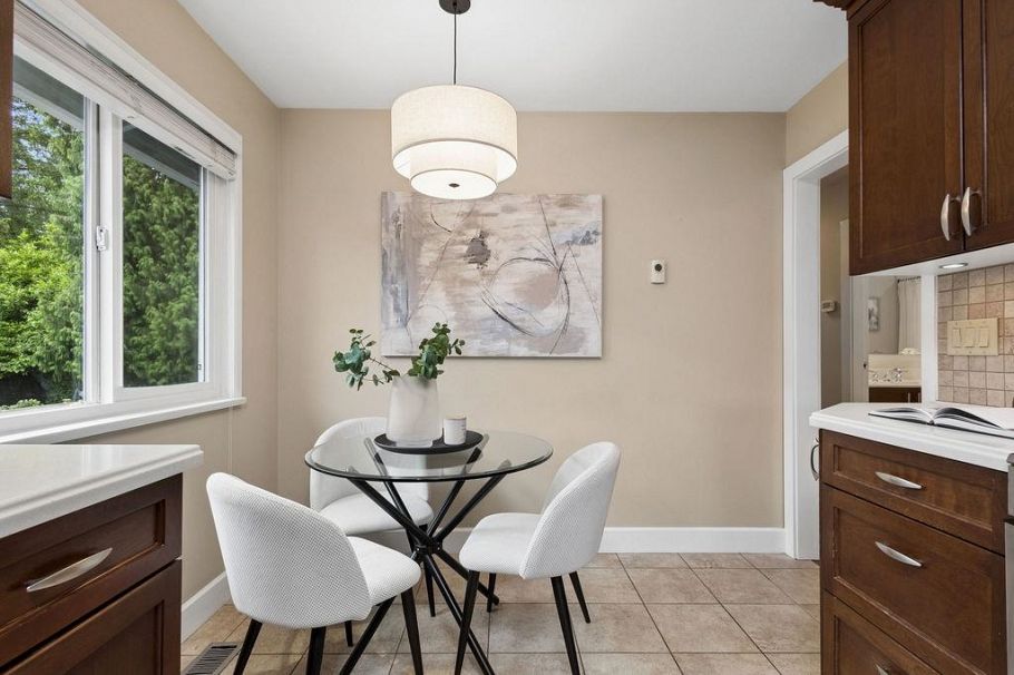 3285 Fromme Road North Vancouver, BC - 12