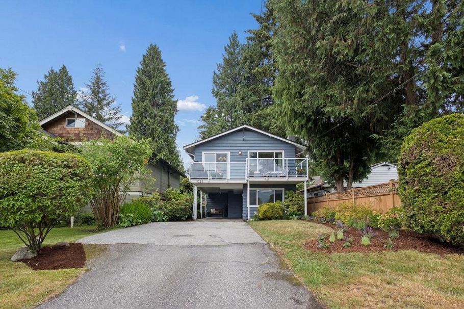 3285 Fromme Road North Vancouver, BC - 38