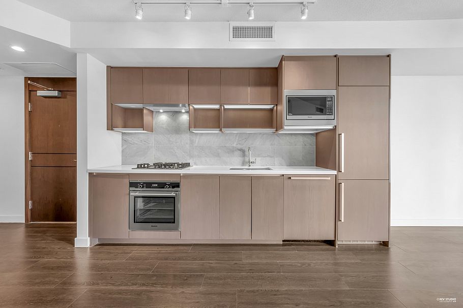 1020 68 Smithe Street Vancouver, BC - 11