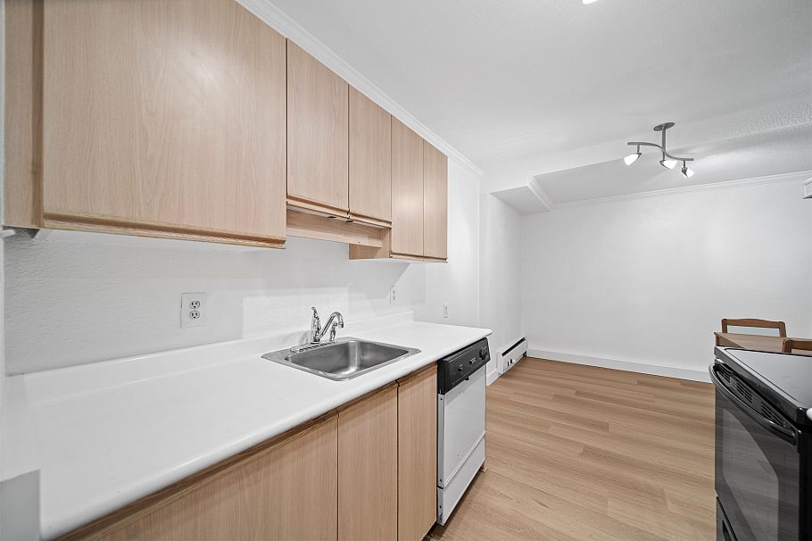 606 756 Great Northern Way Vancouver, BC - 12