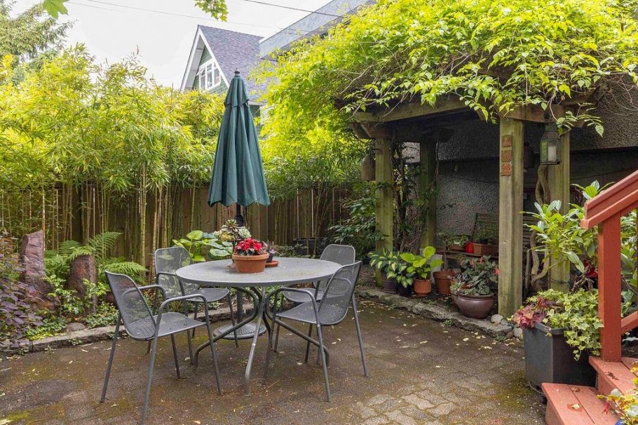 3738 W 24th Avenue Vancouver, BC - 13