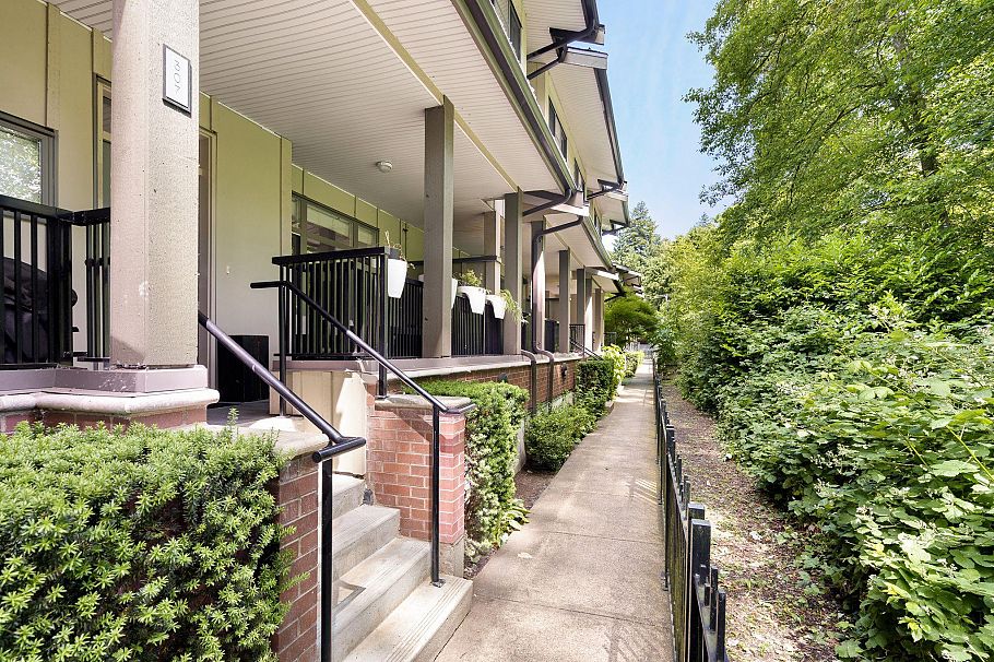 307 2135 Heritage Park Lane North Vancouver, BC - 37