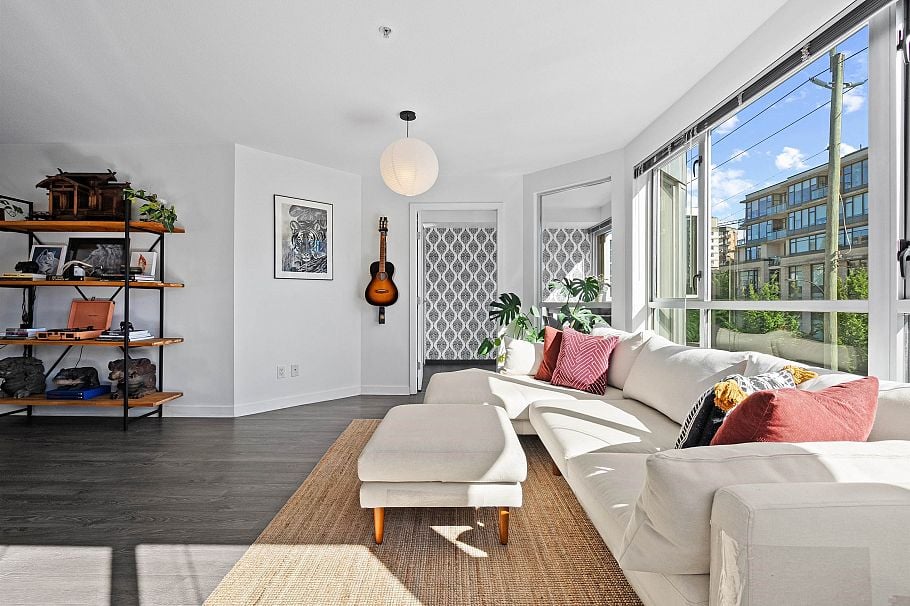 301 122 E 3rd Street North Vancouver, BC - 18