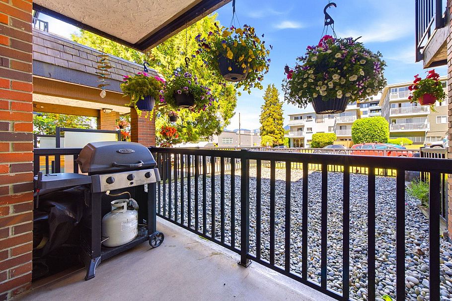 101 123 E 19th Street North Vancouver, BC - 15