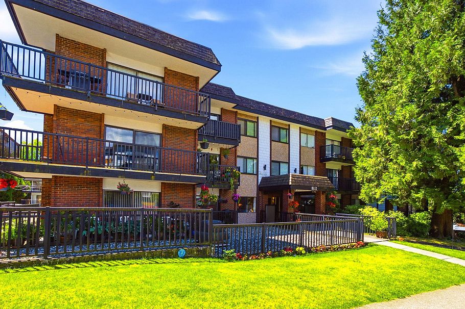 101 123 E 19th Street North Vancouver, BC - 17