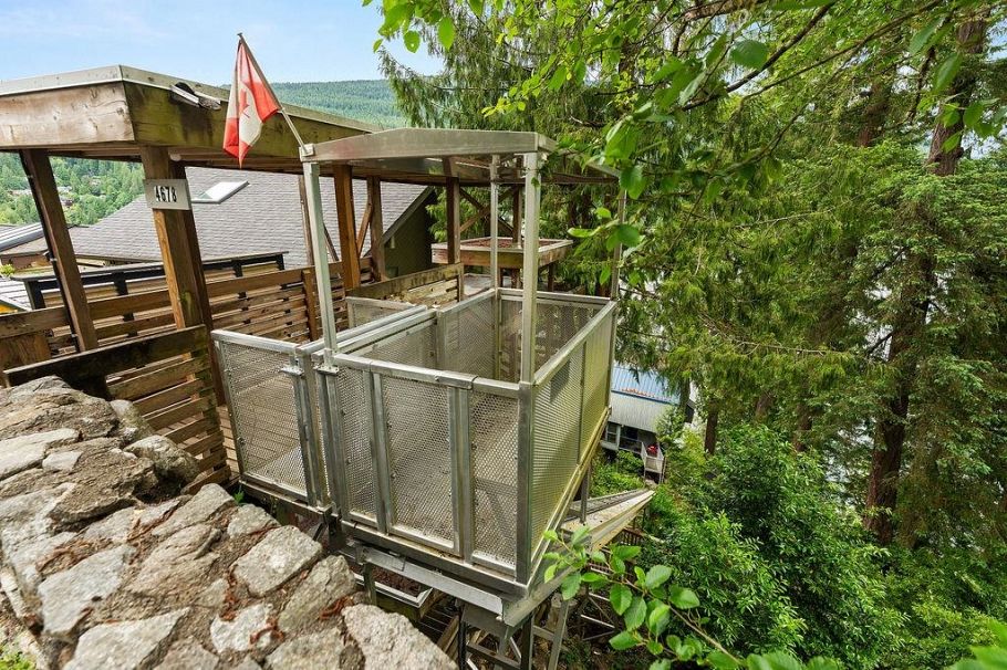 4678 Eastridge Road North Vancouver, BC - 3