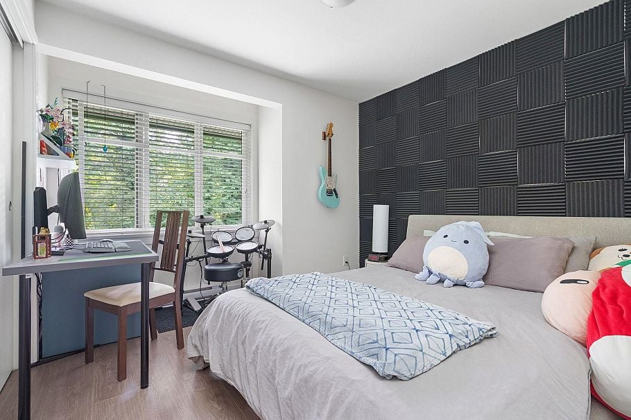 307 2135 Heritage Park Lane North Vancouver, BC - 26