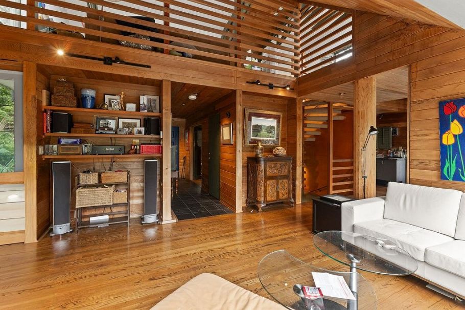 4678 Eastridge Road North Vancouver, BC - 24