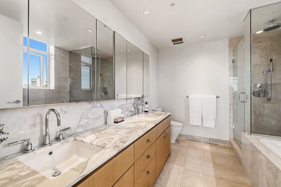 1003 5955 Balsam Street Vancouver, BC - 15