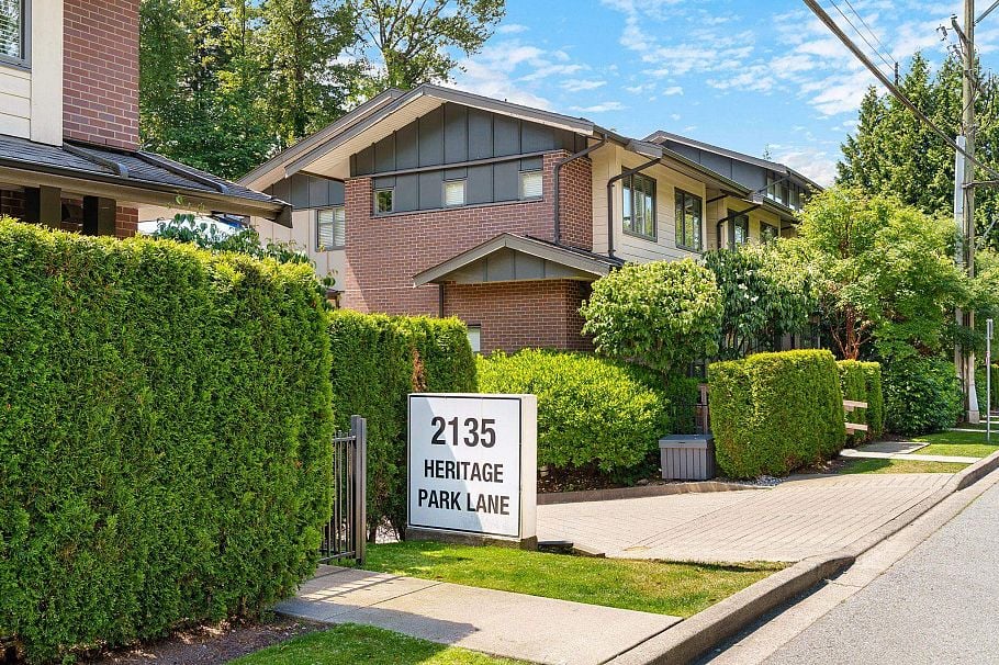 307 2135 Heritage Park Lane North Vancouver, BC - 32