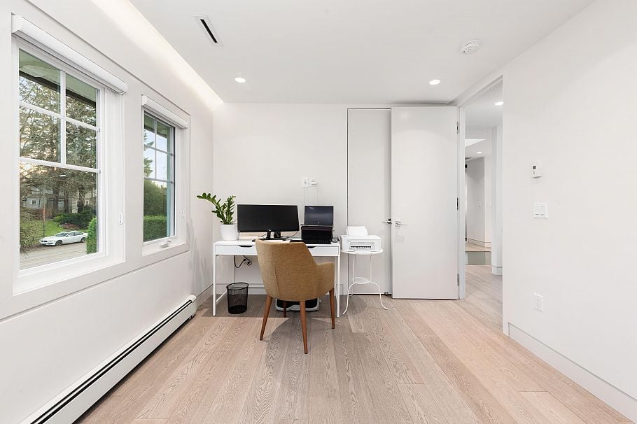 1407 W 33rd Avenue Vancouver, BC - 22
