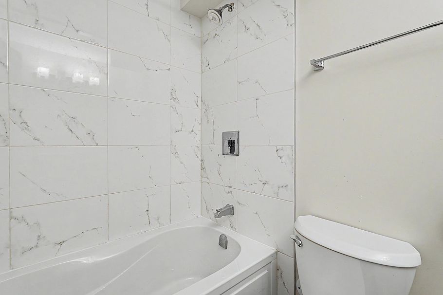 203 1611 E 3rd Avenue Vancouver, BC - 23