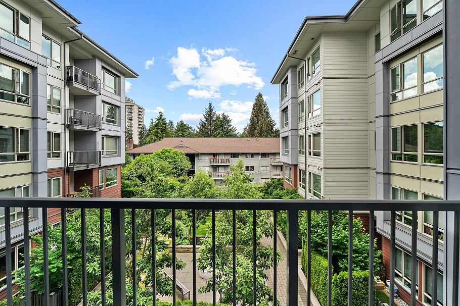 315 2651 Library Lane North Vancouver, BC - 30
