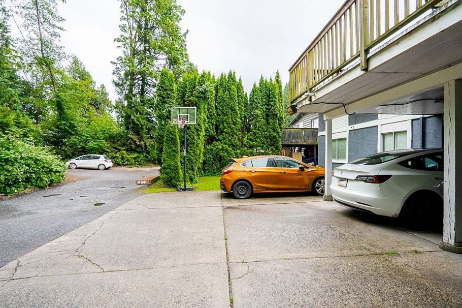 1990 Capilano Road North Vancouver, BC - 11