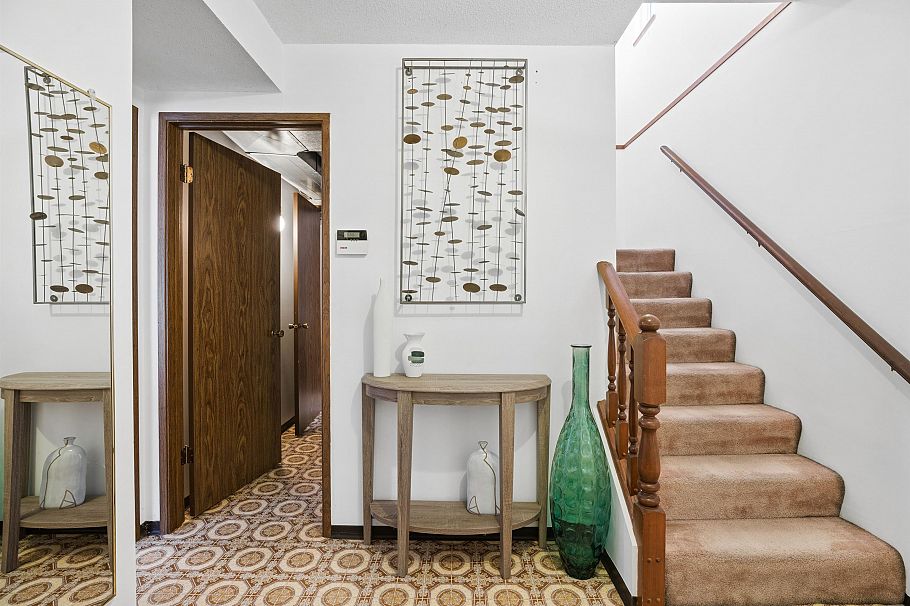 2047 E 52nd Avenue Vancouver, BC - 22