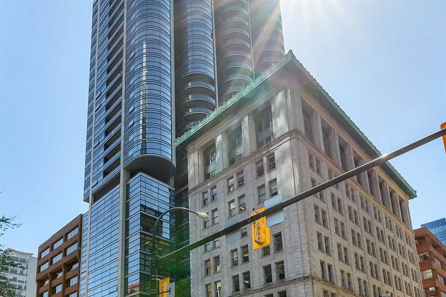 1406 838 W Hastings Street Vancouver, BC - 3
