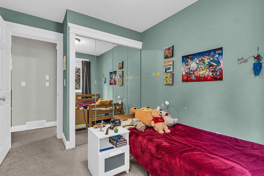 39 1910 Cedar Village Crescent North Vancouver, BC - 24