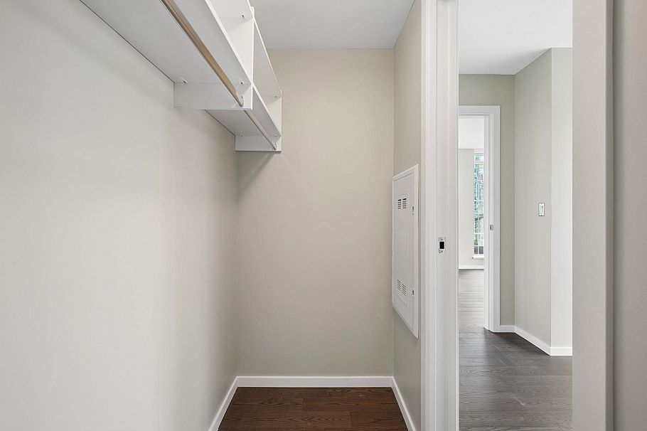 902 1351 Continental Street Vancouver, BC - 18