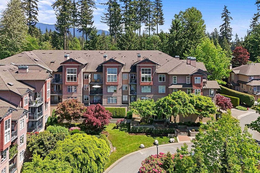 306 1140 Strathaven Drive North Vancouver, BC - 35