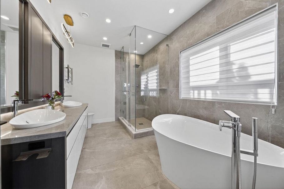 2863 W King Edward Avenue Vancouver, BC - 18