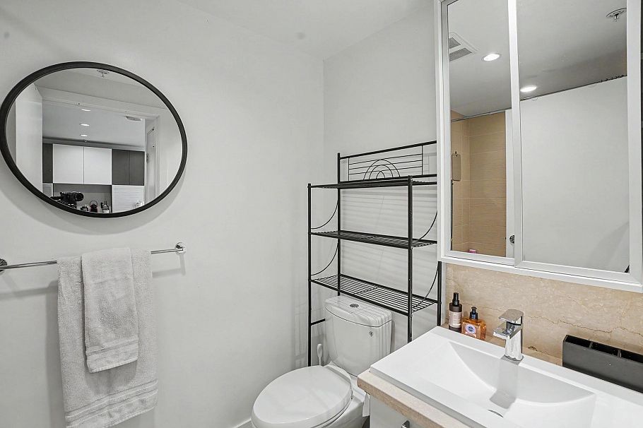206 288 1st Avenue Vancouver, BC - 14