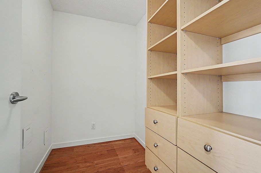 2302 1438 Richards Street Vancouver, BC - 26