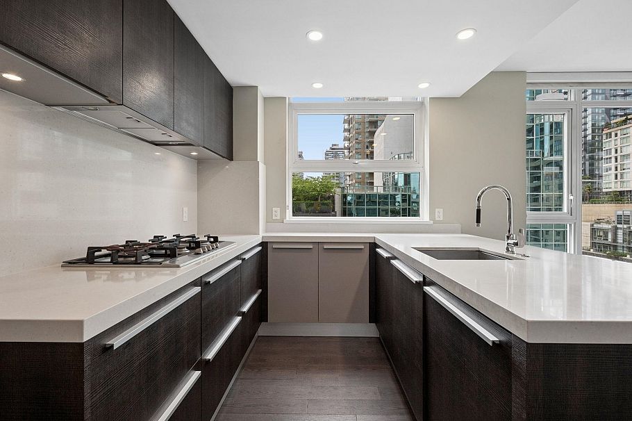 902 1351 Continental Street Vancouver, BC - 14