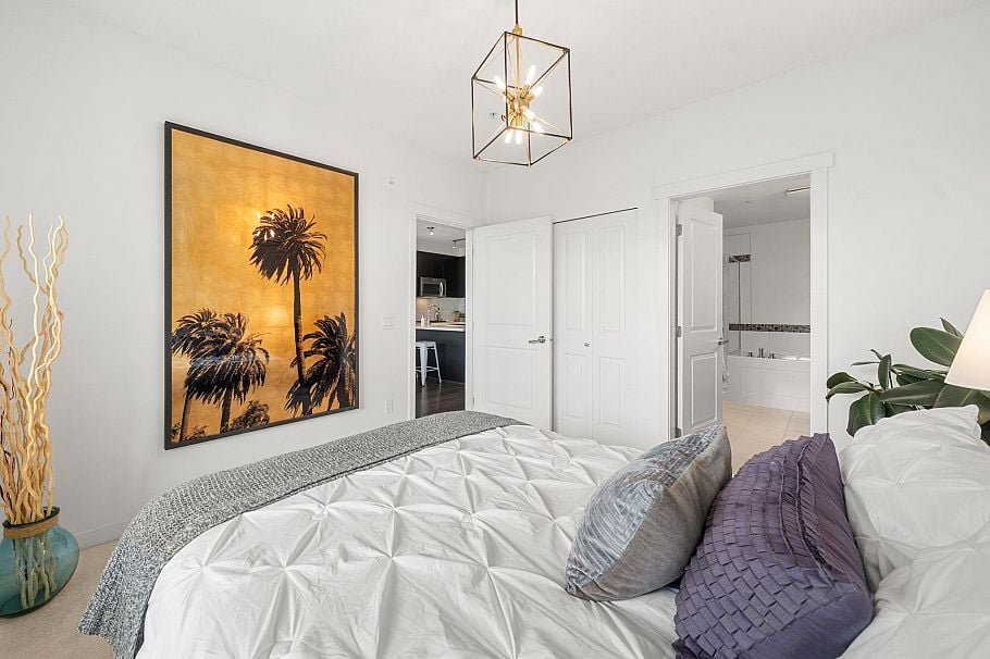 101 717 Chesterfield Avenue North Vancouver, BC - 17