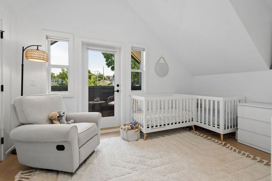 11 E 19th Avenue Vancouver, BC - 27