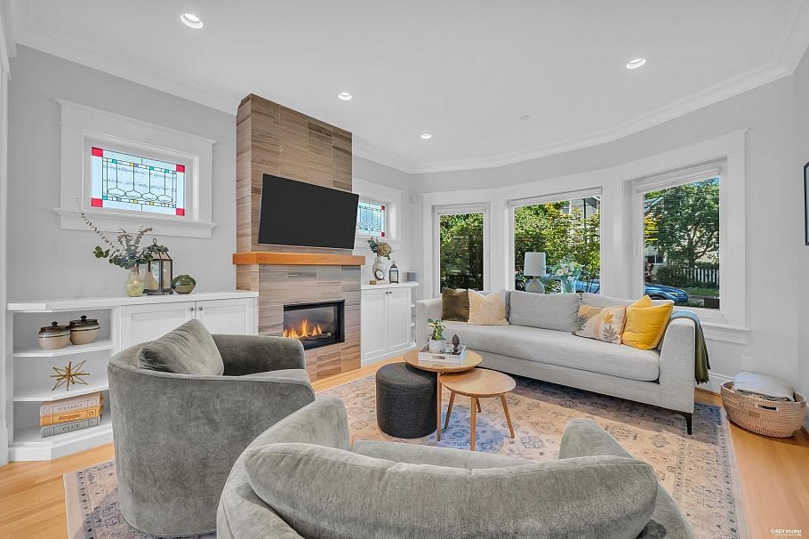 4581 James Street Vancouver, BC - 4