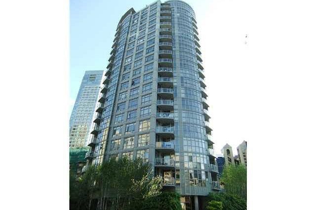 1606 1050 Smithe Street Vancouver, BC - 1