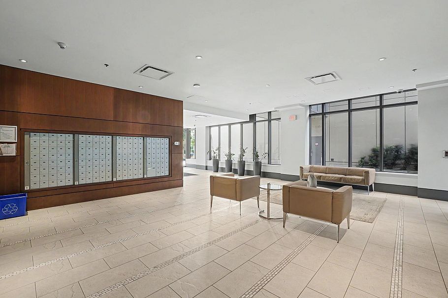 206 288 1st Avenue Vancouver, BC - 32