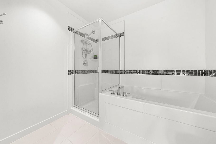 101 717 Chesterfield Avenue North Vancouver, BC - 20