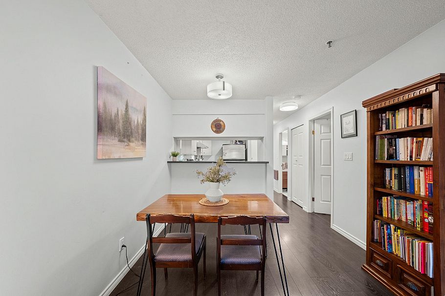 203 555 E 8th Avenue Vancouver, BC - 9