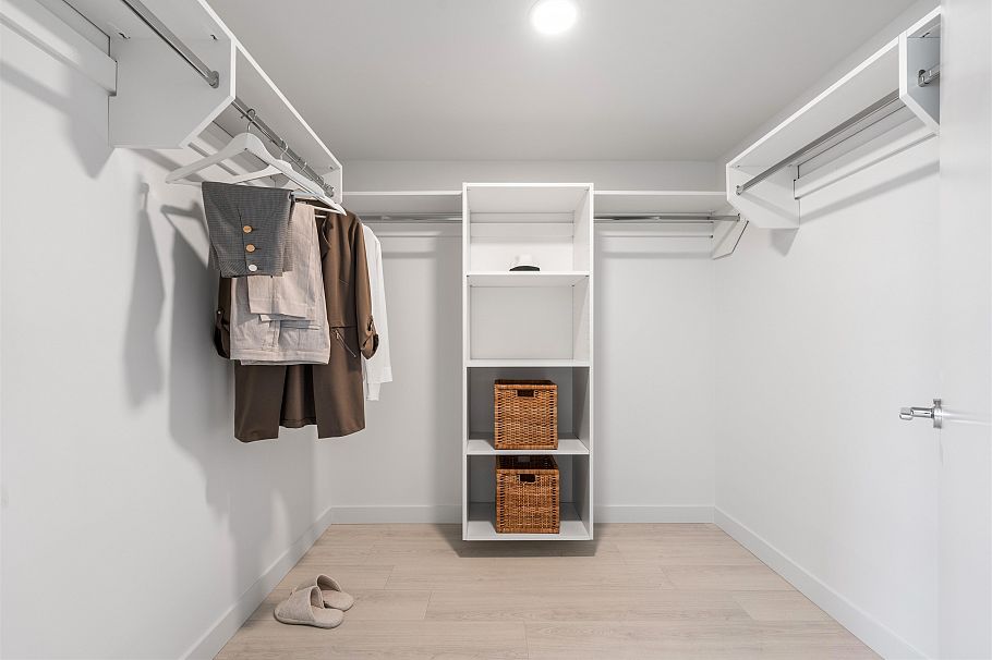 2421 Grant Street Vancouver, BC - 14
