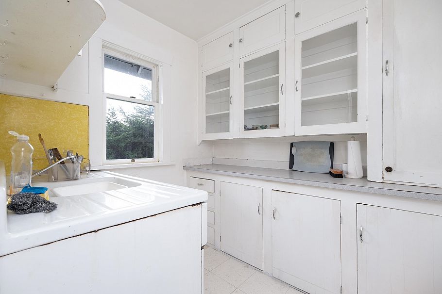 1195 Dempsey Road North Vancouver, BC - 5