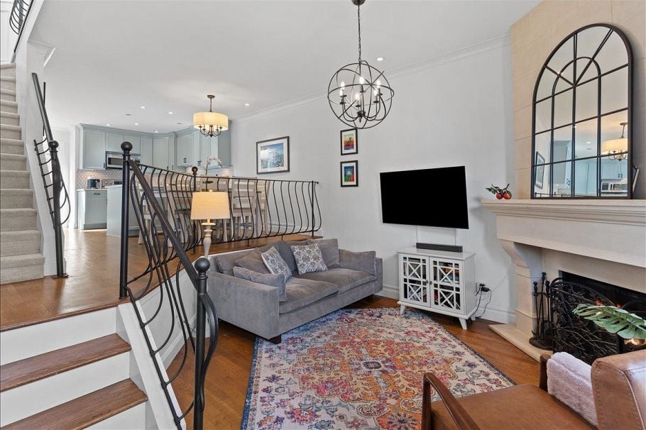 8 1266 W 6th Avenue Vancouver, BC - 6