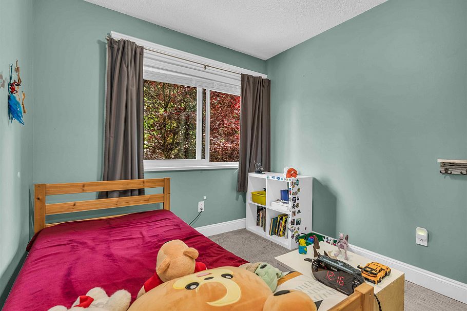 39 1910 Cedar Village Crescent North Vancouver, BC - 23