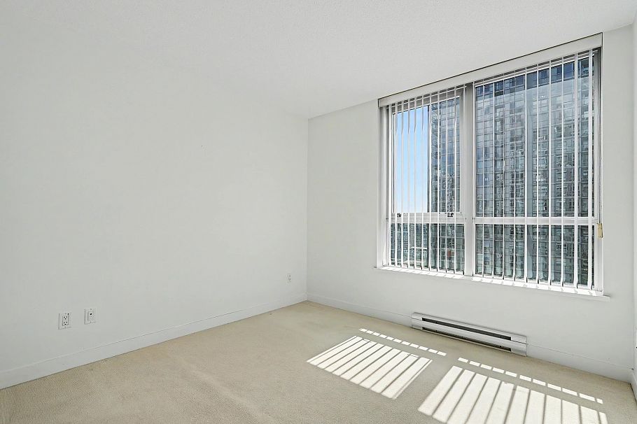 2302 1438 Richards Street Vancouver, BC - 23