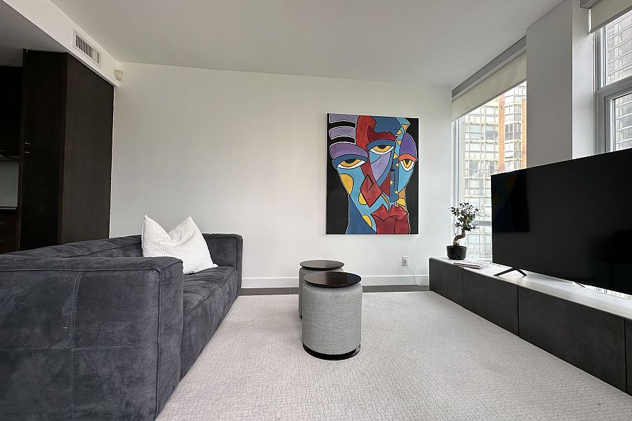 1202 1455 Howe St Vancouver, BC - 14