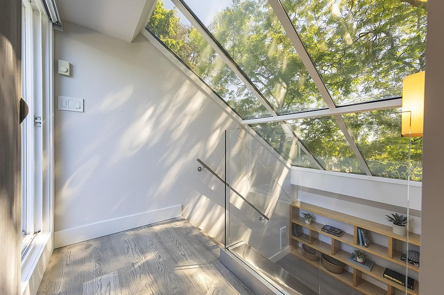 1557 Larch Street Vancouver, BC - 23