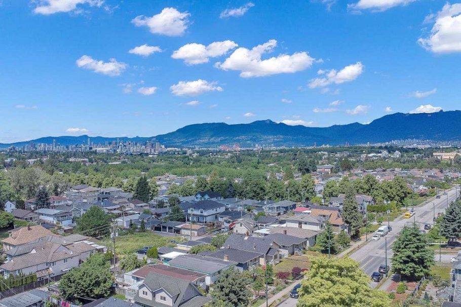 4265 Slocan Street Vancouver, BC - 2