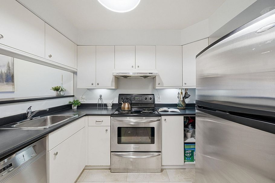 203 555 E 8th Avenue Vancouver, BC - 11