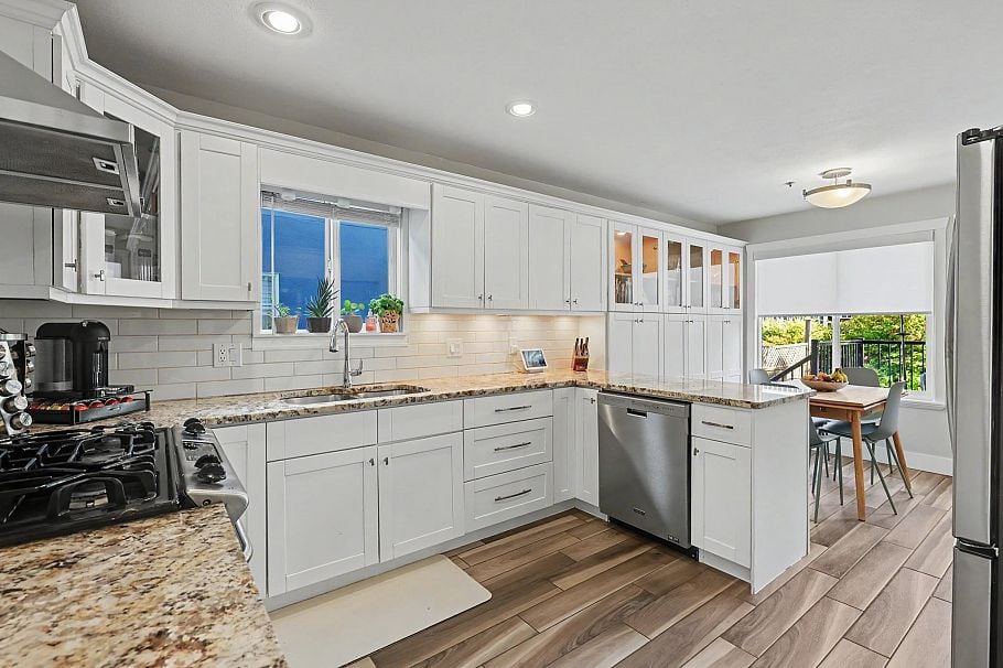 588 N Kaslo Street Vancouver, BC - 12